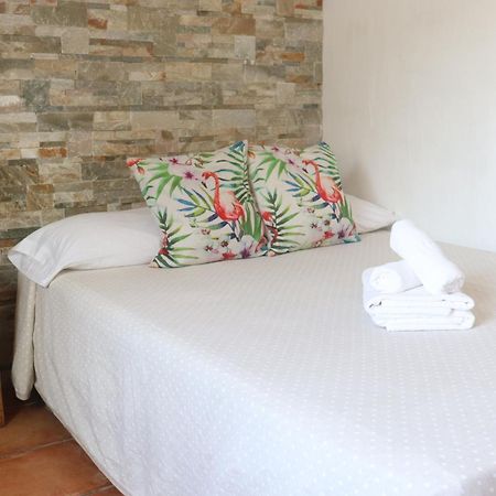 Hostal La Paloma II カルプ エクステリア 写真