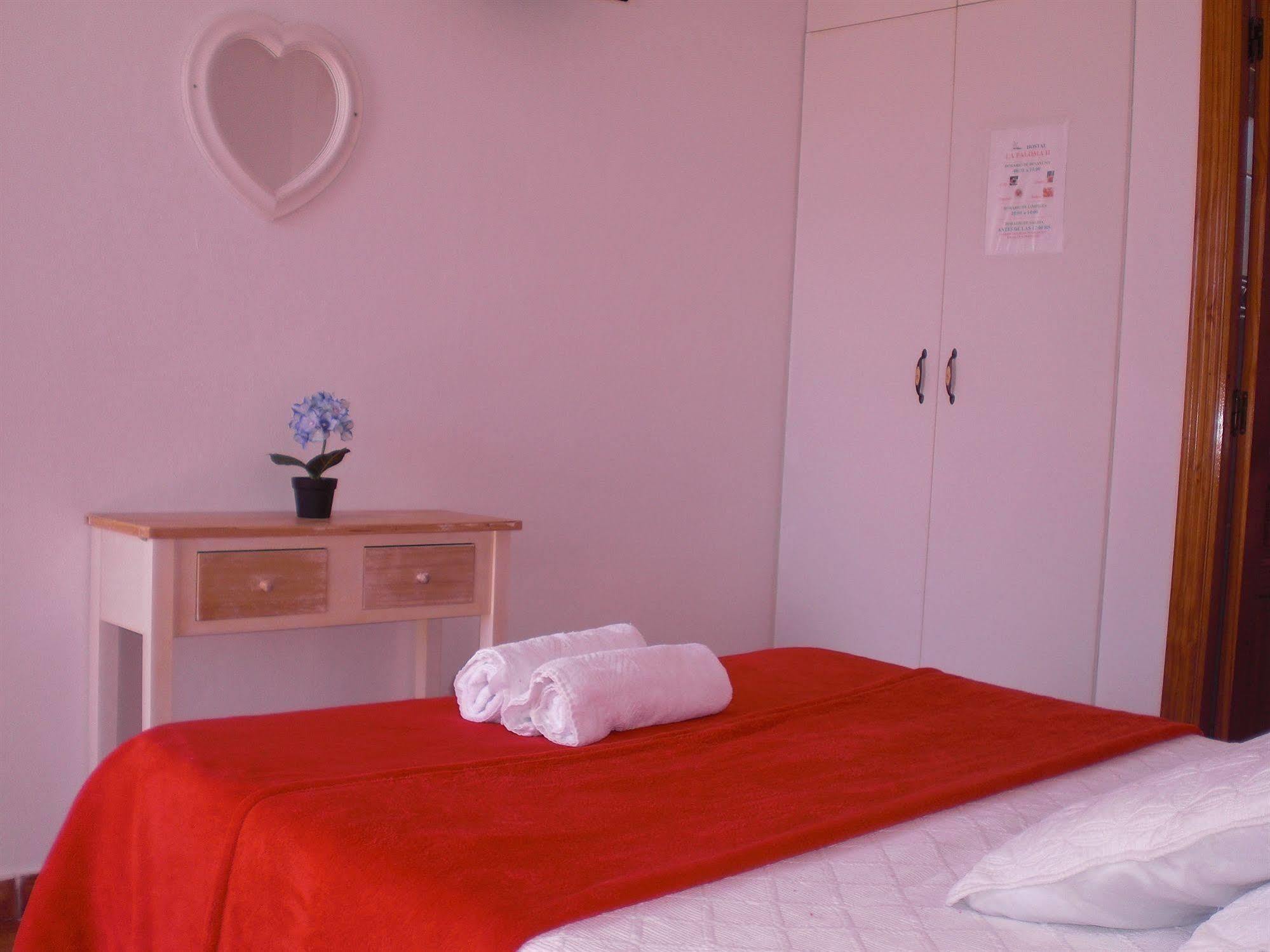 Hostal La Paloma II カルプ エクステリア 写真
