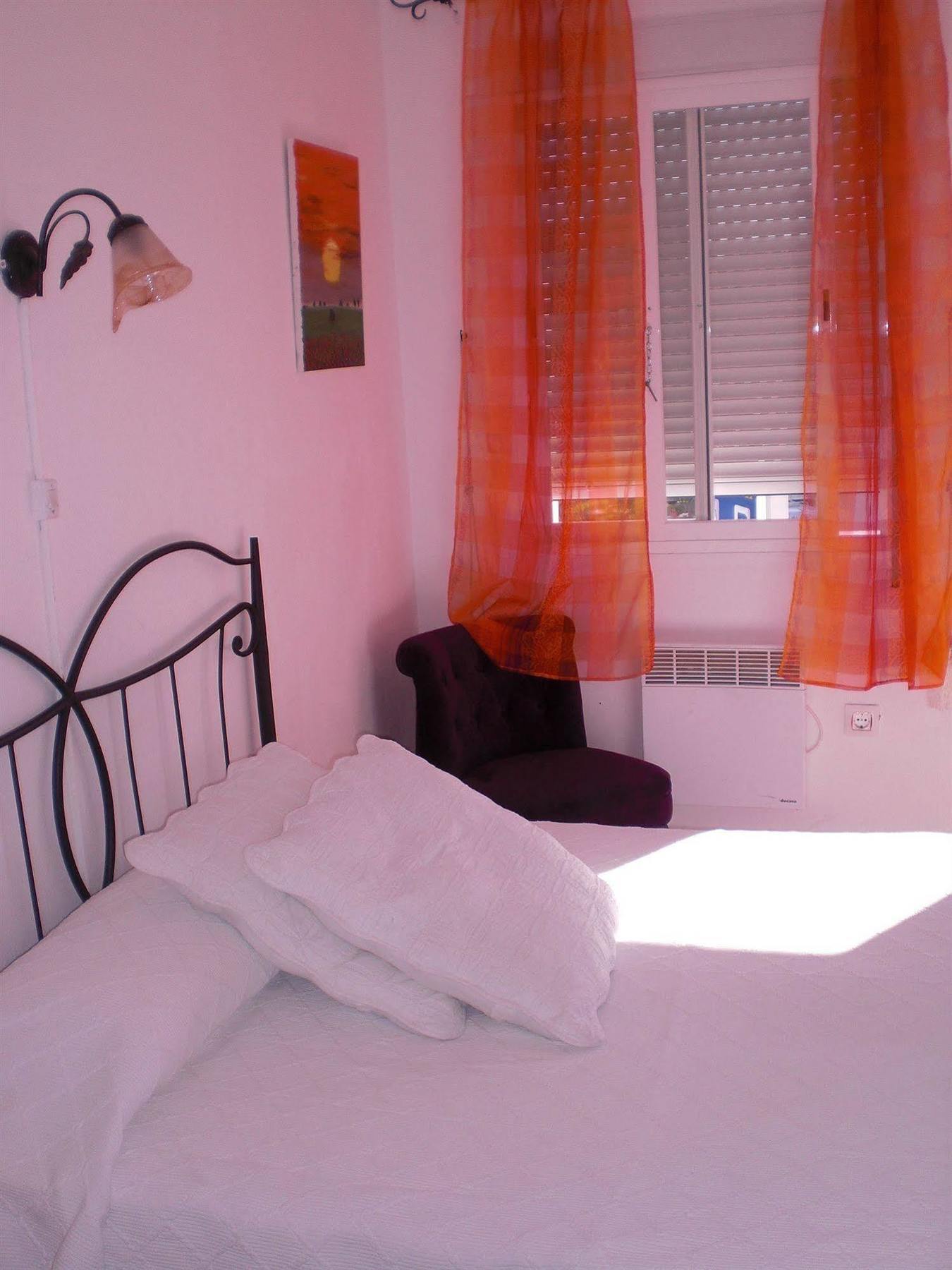 Hostal La Paloma II カルプ エクステリア 写真