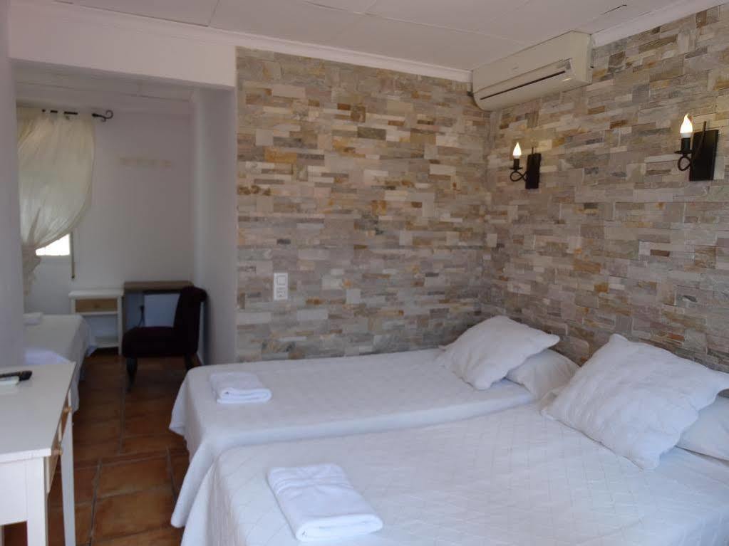 Hostal La Paloma II カルプ エクステリア 写真